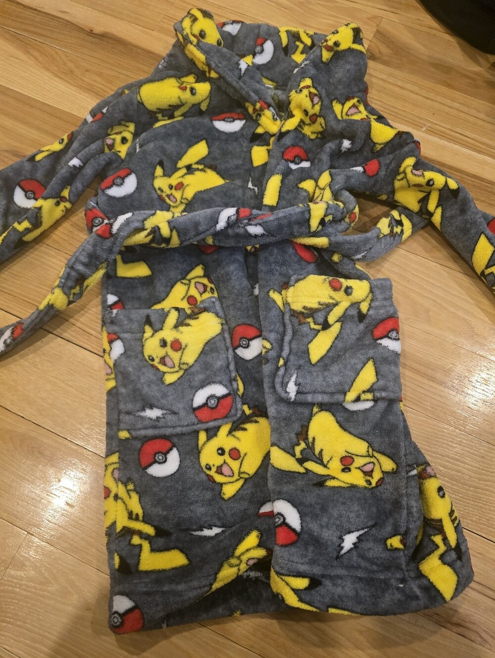 Pokemon Pikachu Kids Bathrobe Gray Size 6/7